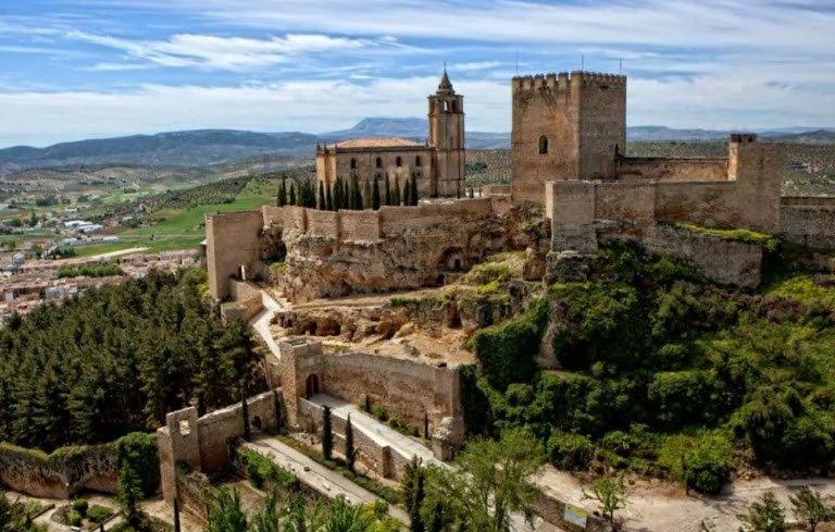Fortaleza de A Mota, Spain